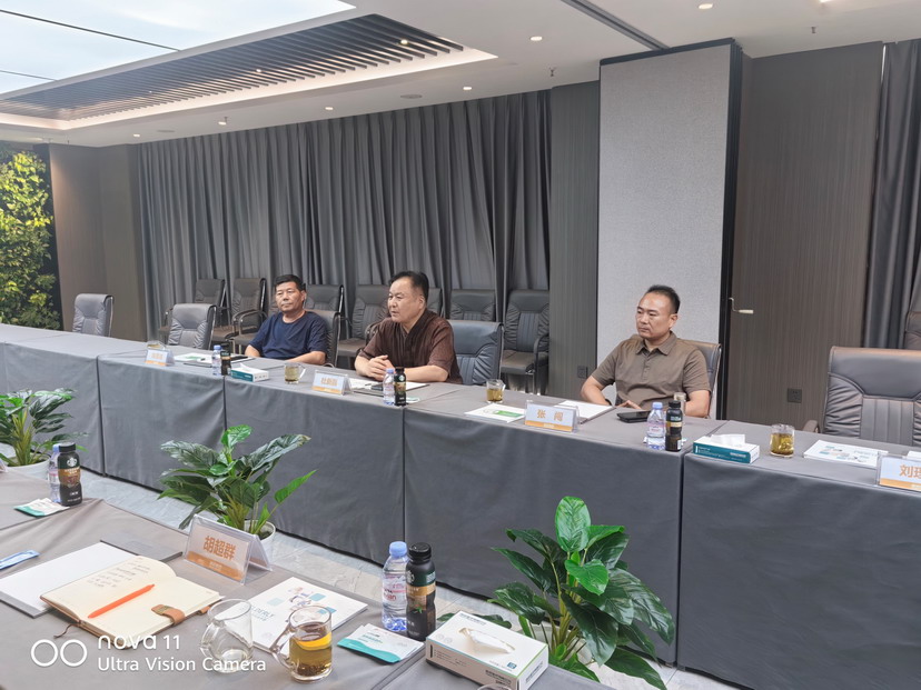 1757580993650597.jpg 4.jpg